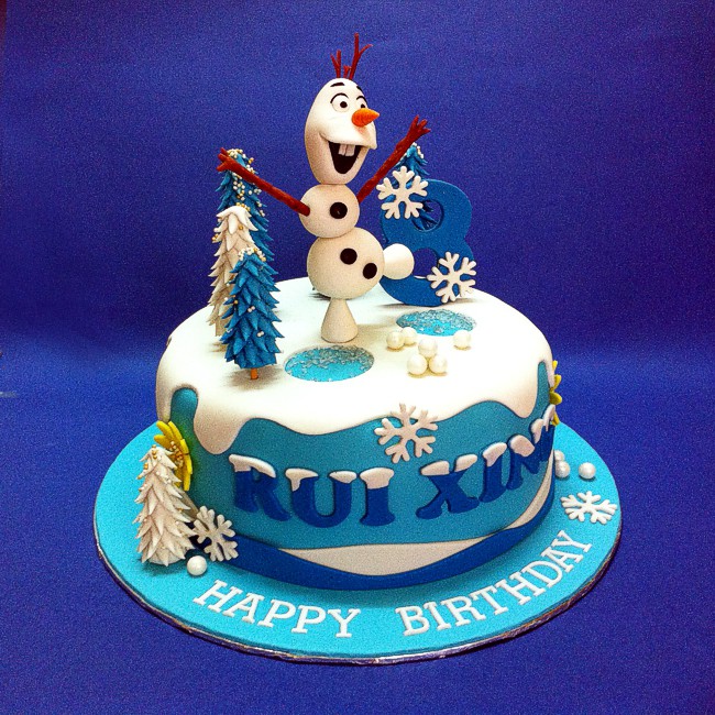 Olaf cake by CakeDeliver