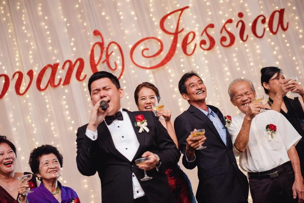 The wedding toast - Photo by Aaron Chin Photography