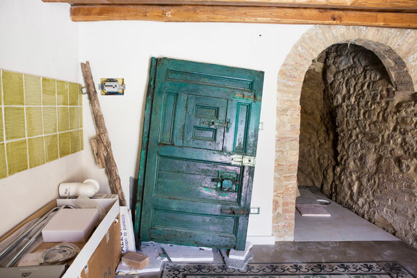 Abandoned house in Gangi, Sicily. Article from New York Times