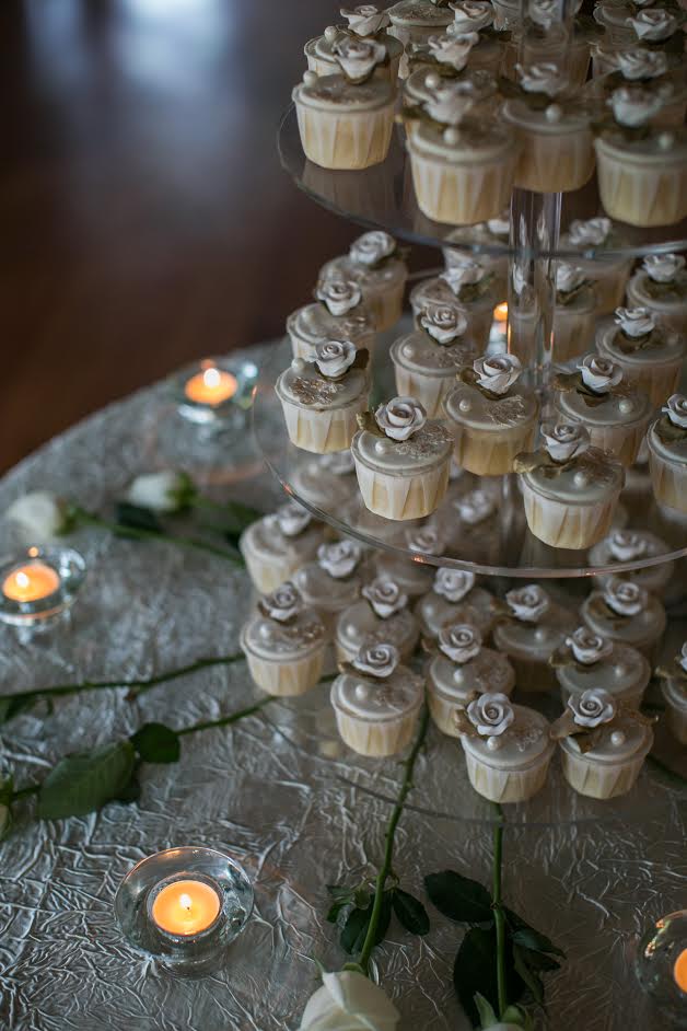 Wedding cupcake tower by Mrs Olsens Delights, Damansara Perdana, Malaysia