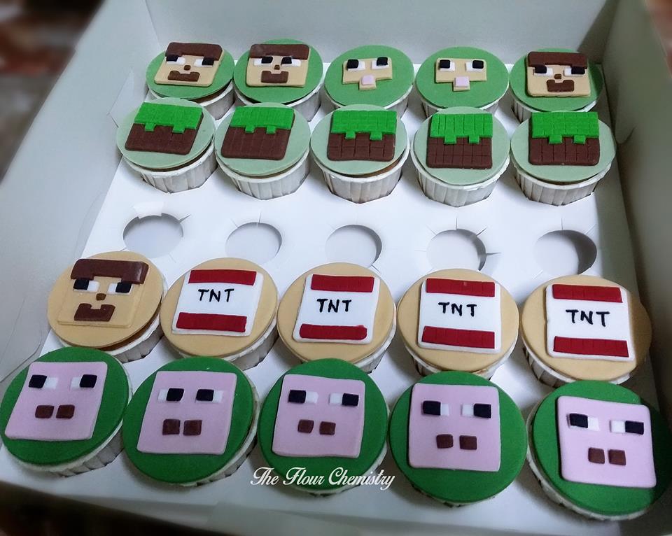 More Minecraft cupcake designs of Steve, pig and dirt block by The FLour Chemistry