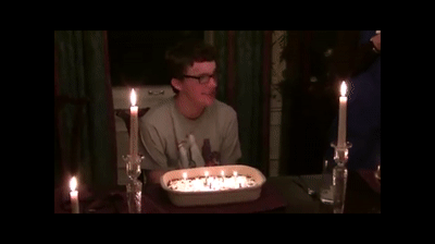 Exploding_Birthday_Cake