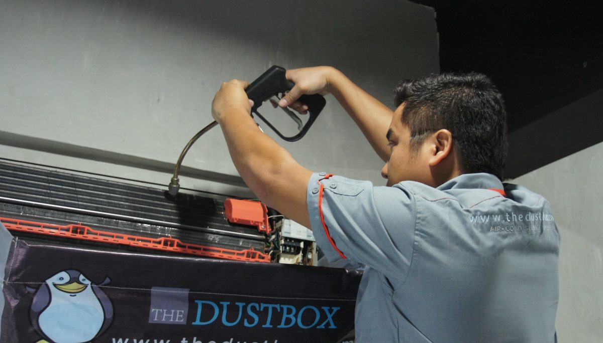 Hydro cleaning by The Dustbox Aircon Services. Source. 