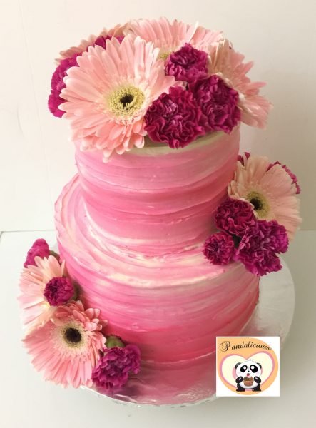 Fresh flower cakes by Pandalicious. Source. 