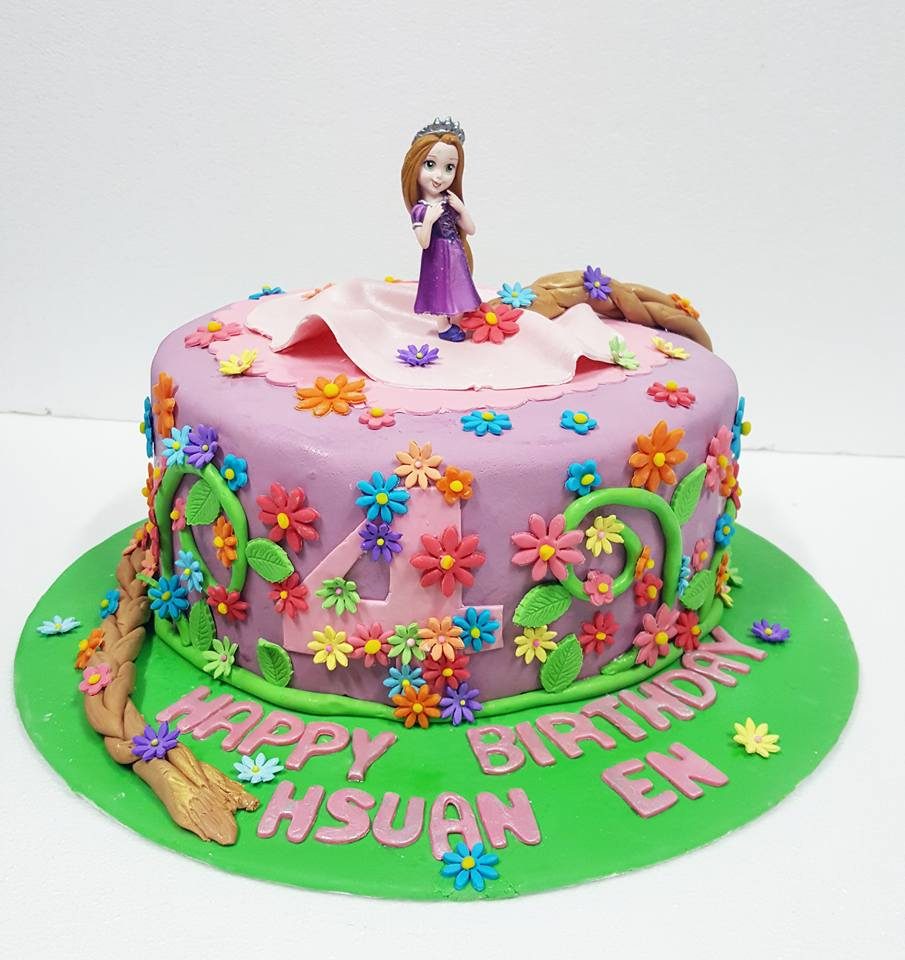Rapunzel Birthday Cake from "Tangled". Great detail in the hair and flowers! Made by Little Sprinkles. Order in Singapore at Recommend.sg
