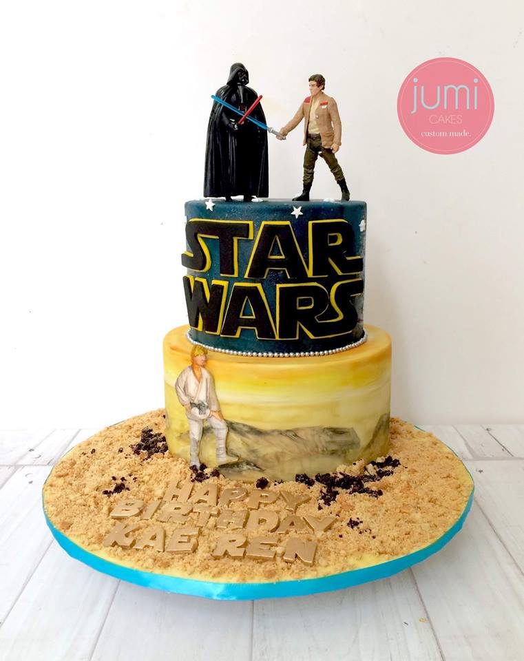 Star Wars cake by Jumi Cakes - Recommend.sg