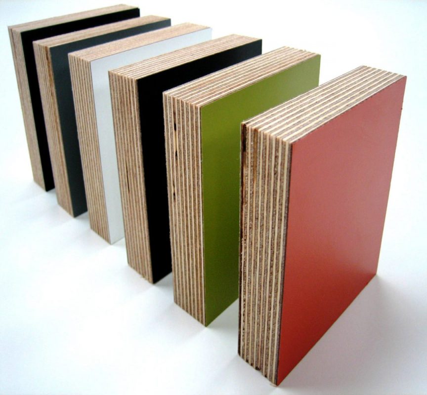 Laminated plywood with exposed edge