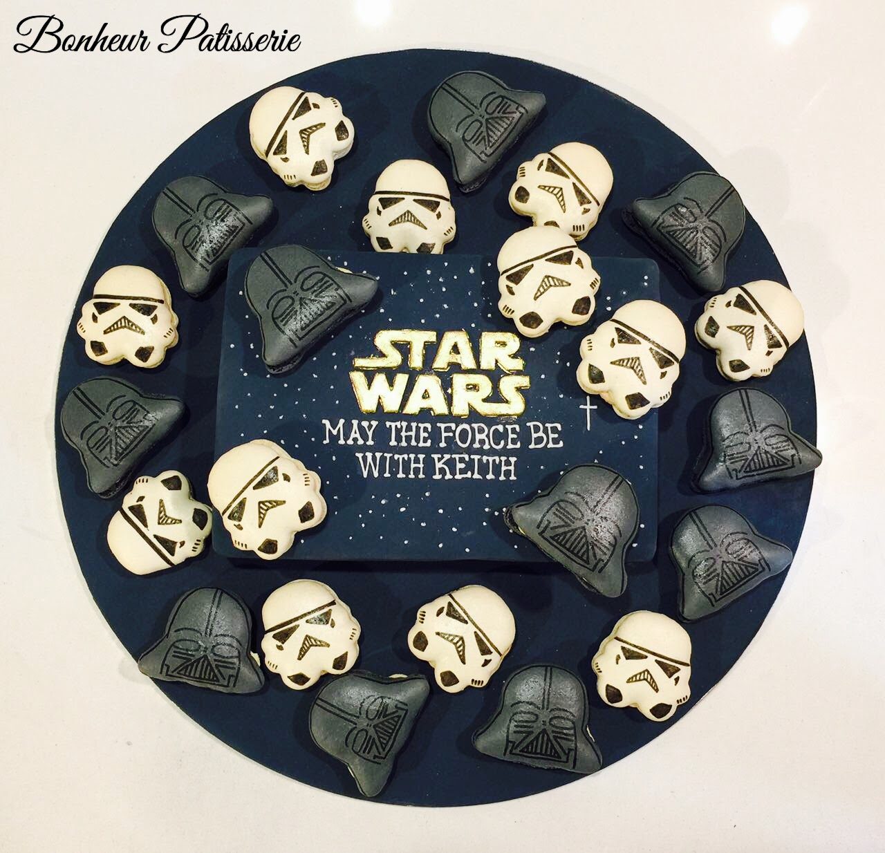 Star Wars macarons by Bonheur Patisserie Singapore - Recommend.sg