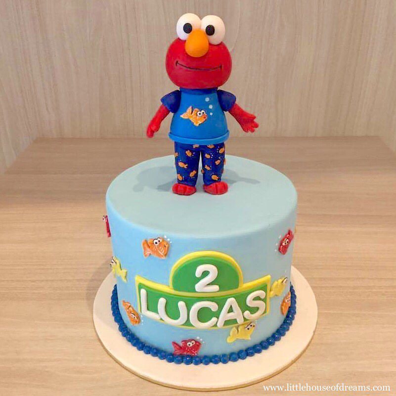 Custom made elmo in pyjamas cake by Little House of Dreams - Recommend.sg