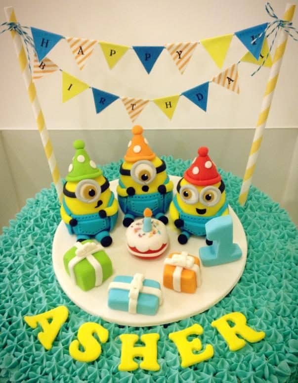 The scene of three little Minions blowing the candle is just too adorable.Source: Little House of Dreams.Source