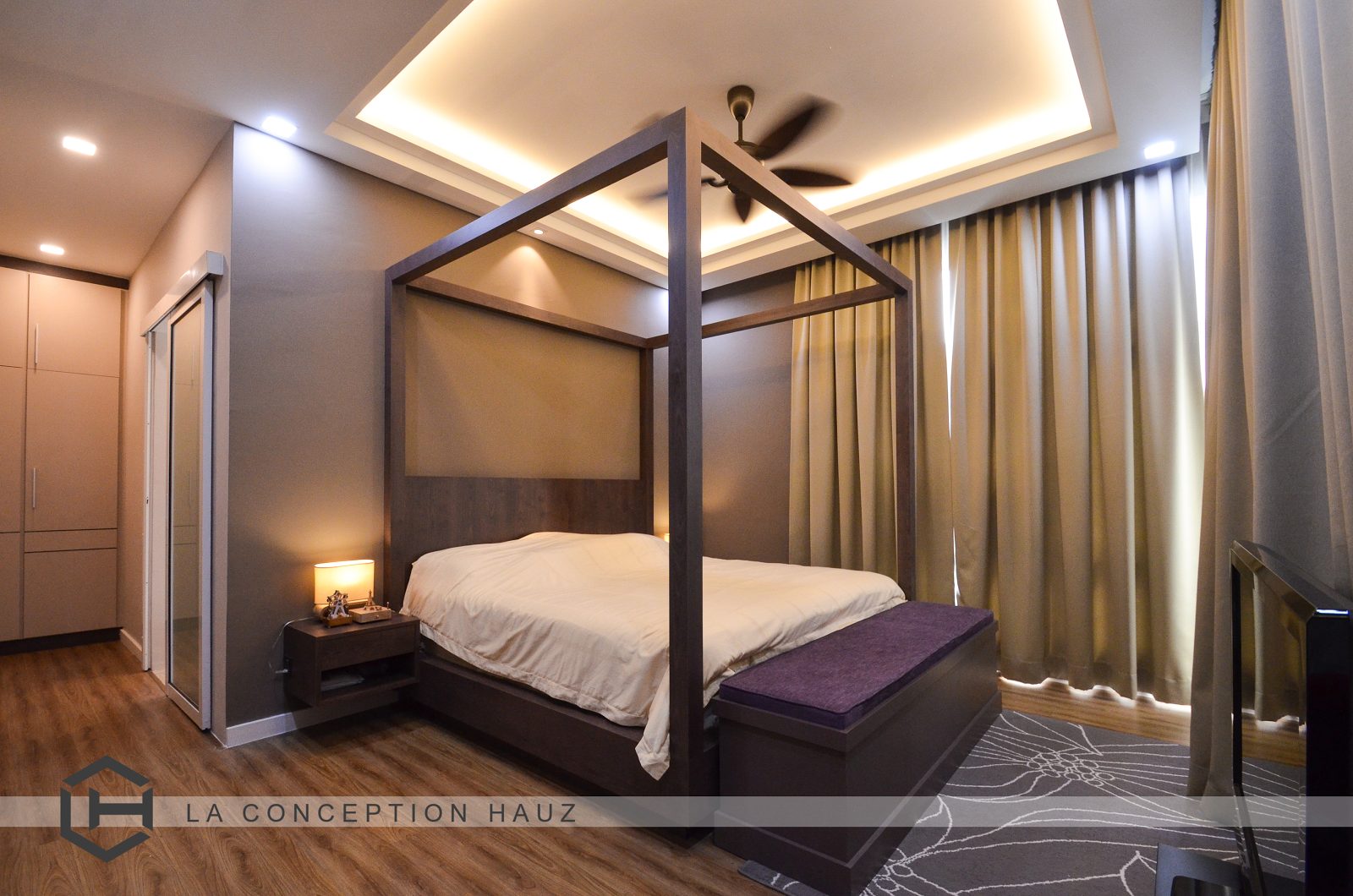 Modern four-poster bed for this condominium in Damansara Foresta