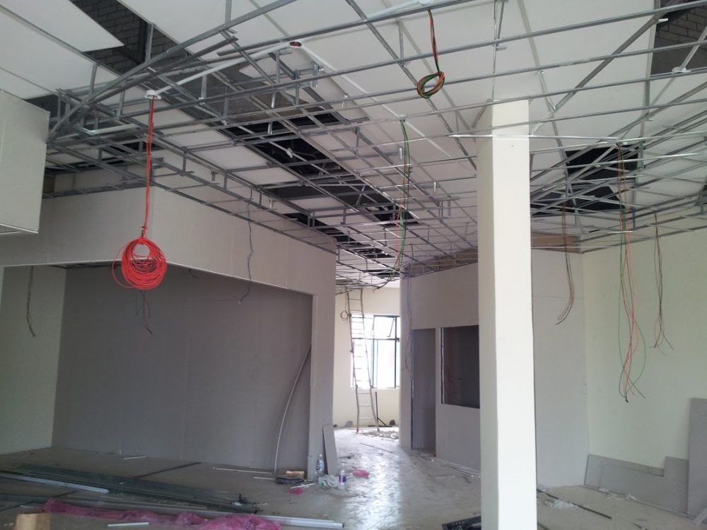 Installing plaster ceiling frame, by Interior Kami. Source